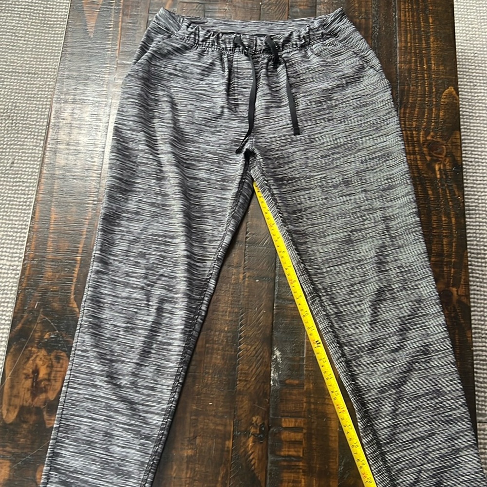 Lululemon joggers